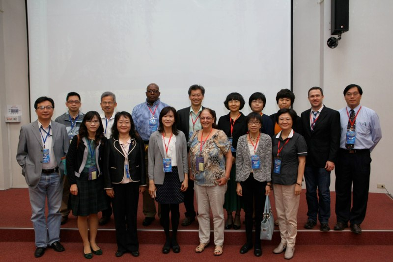 Speakers at 2014 RNA Virus and RNA Biology Mtg in Taiwan